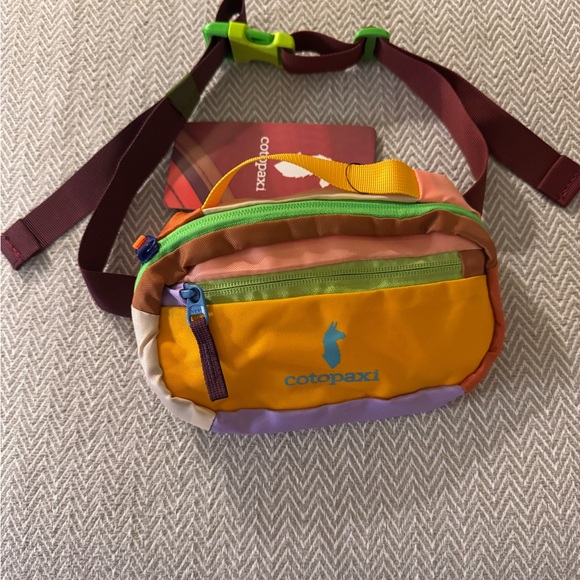 Cotopaxi Hip Pack Del Dia Multicolor Unisex All Season,Repurposed Material, NWT - Picture 4 of 12